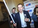 Volební lídr Ludk Niedrmayer slavil druhé místo TOP 09 v eurovolbách se...