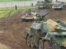 Armádní technika v Leanech (24. kvtna 2014)