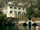 Vila Oleandra u jezera Como, kterou v roce 2002 koupil George Clooney.