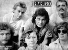 Sestava Framusu 5, která natoila Kolej Yesterday, na dobovém plakátu (nahoe...