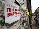 Volební plakáty v ulicích Lvova (Ukrajina, 26. kvtna 2014).