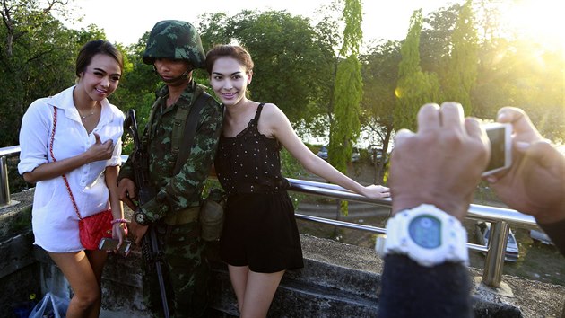 Thajsk armda provedla od roku 1932 u jedenct vojenskch pevrat (21. kvtna 2014)