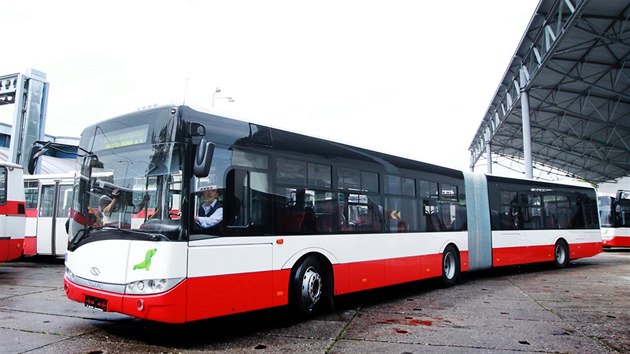 Nov autobusy Solaris brnnskho dopravnho podniku (27. kvtna, 2014).