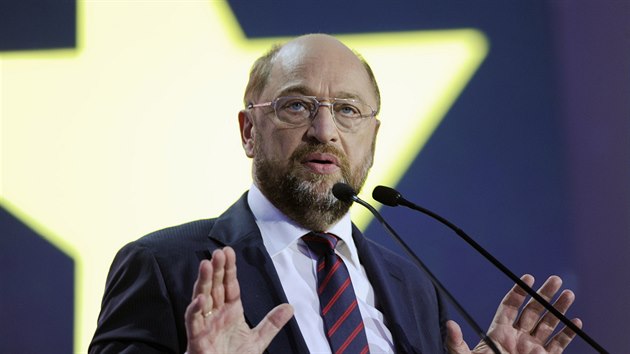 Pedseda Evropskho parlamentu Martin Schulz reguje na pedbn vsledky voleb do Evropskho parlamentu (25. kvtna 2014)