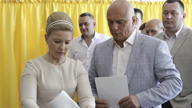 Nkdejí ukrajinská premiérka a kandidátka na prezidentku Julija Tymoenková...