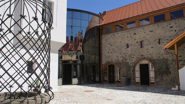 Přístavba a stavební úpravy Muzea Šumavy v Sušici.