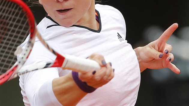 Rumunská tenistka Simona Halepovová v duelu s Ruskou Klejbanovovou.