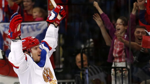 Rusk hokejista Sergej irokov otevel skre finlovho utkn MS s Finskem.