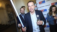 Volební lídr Ludk Niedrmayer slavil druhé místo TOP 09 v eurovolbách se...