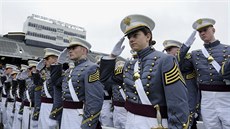 Barack Oama vystoupil ped studenty a absolventy vojenské akademie West Point...