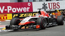 ZA PRVNÍMI BODY KARIÉRY. Jules Bianchi s vozem Marussia při Velké ceně Monaka