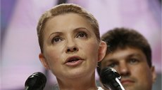 Julija Tymo�enková prohlásila, �e je p�ipravena "v�em orgán�m státní moci"