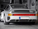 Kdy u se toto Porsche 959 objeví v provozu, poutá pozornost. I tento...