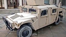 Z Humvee, co je zlidovlé pojmenování pro ryze vojenský speciál HMMWV, vznikl...
