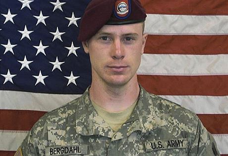 Serant Bowe Bergdahl, kterého hnutí Taliban po pti letech propustilo výmnou...