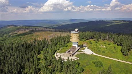 Rozhledna na Poledníku.