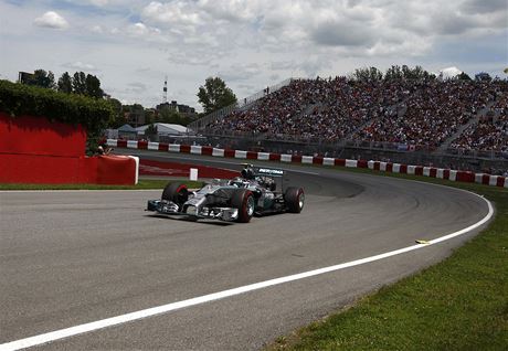 Nico Rosberg vyhrál kvalifikaci na Velkou cenu Kanady v Montrealu. 