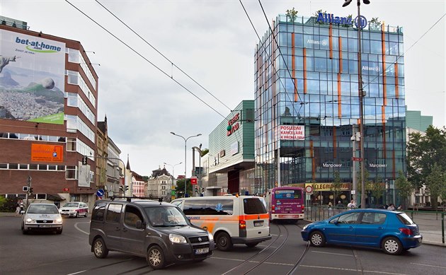 Tato fotografie ukazuje skutený stav aldova námstí.