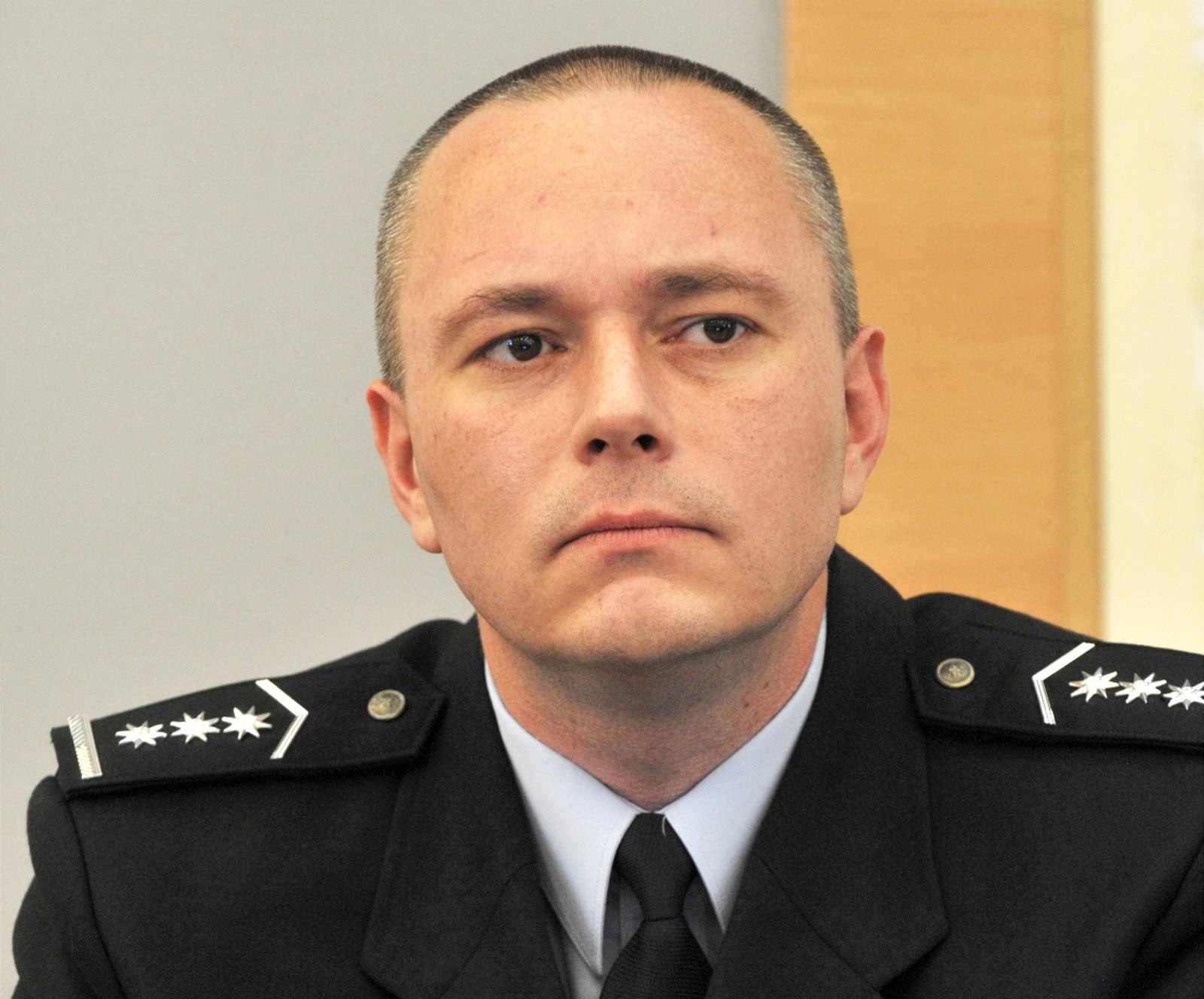 Nám�stek policejního �editele Karel Kadlec