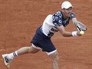 eský tenista Tomá Berdych bojuje ve 4. kole Roland Garros proti Amerianu...