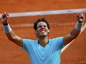 AMPION. Rafael Nadal slav dal titul z paskho Roland Garros. 