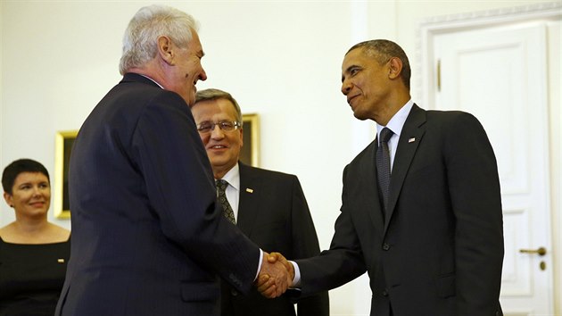 esk prezident Milo Zeman se ve Varav zdrav se svm americkm protjkem Barackem Obamou (3. ervna 2014).