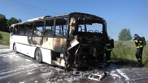 Na Prachaticku shoel autobus. Cestujc stihli vystoupit.