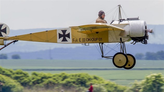 tyiadvact ronk pardubick Aviatick pouti s podtitulem Ryti nebes (31. kvtna 2014).