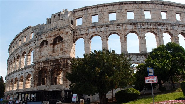 Pula arena