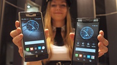 Vertu Signature Touch