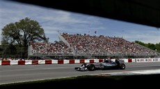 Nico Rosberg s Mercedes vede ve Velké ceně Kanady.