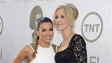 Eva Longoria a Felicity Huffmanová (Los Angeles, 5. ervna 2014)