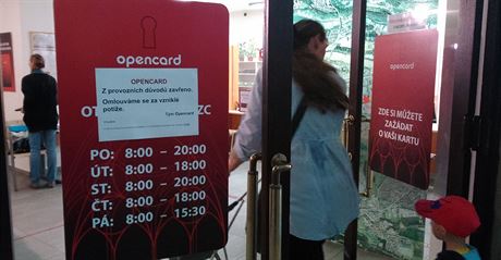 V zákaznickém centru Opencard pestali pijímat kvli výpadku v systému ádosti...