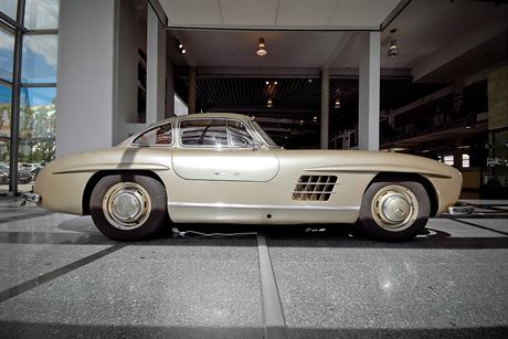 Mercedes Benz 300SL