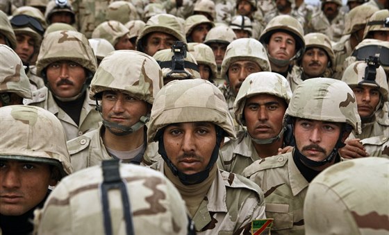 Vojáci tetí divize irácké armády v Mosulu. Archivní snímek z roku 2011.