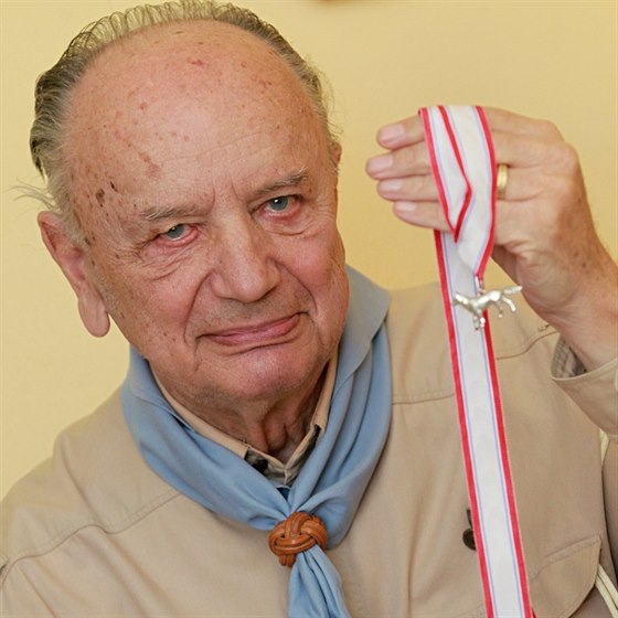 Karel Procházka získal nejvyšší skautské vyznamenání.