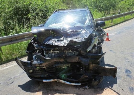 Vážná dopravní nehoda mezi obcemi Petříkovice a Chvaleč na Trutnovsku. (9. 6....