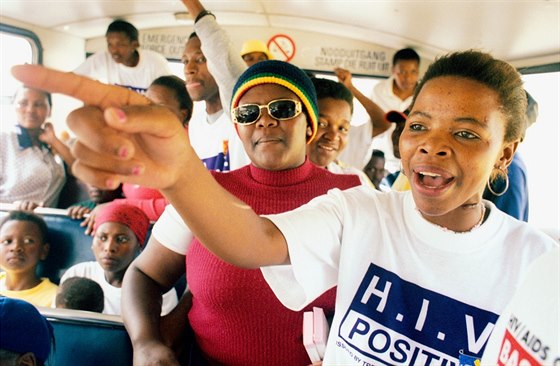 Dobrovolníci bojují za zpístupnní lék pro Jihoafriany s HIV. Nejvtím...