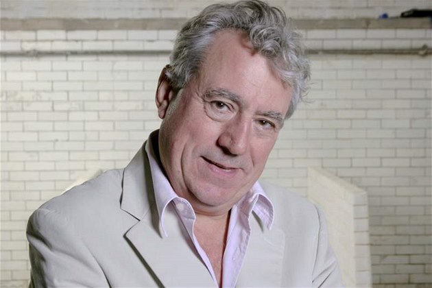 Zemřel Terry Jones, člen Monty Pythonů a režisér snímku Život Briana
