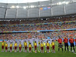 Španělští fotbalisté před zápasem s Nizozemskem