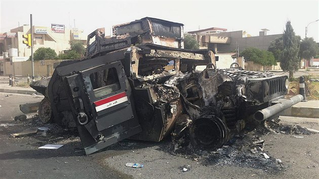 Po islamistech zůstala v Mosulu i zničená armádní technika (12. června)