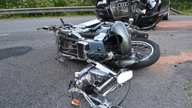 Na Vsetnsku eviduj od zatku roku ti smrteln nehody, z nich dv nepeili motorki.