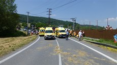 Pi nehod autobusu nedaleko Oder zasahovalo hned nkolik sanitek a dva...