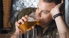 K cirhóze jater se propijete nenápadn�, nikdy u� ji ale nevylé�íte.