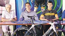 Líd�i nového týmu Nejlevn�j�í Pneu Cycling Team � zleva �éftrenér dosp�lých...