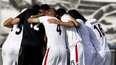 Íránští fotbalisté před přípravným utkání s Trinidadem a Tobagem.