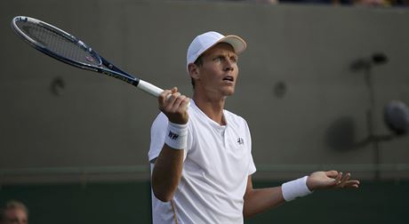 Tom Berdych se v utkn s Marinem iliem asto divil a promlouval sm se...