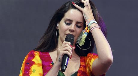 Lana del Rey na letoním Glastonbury (28. ervna 2014)