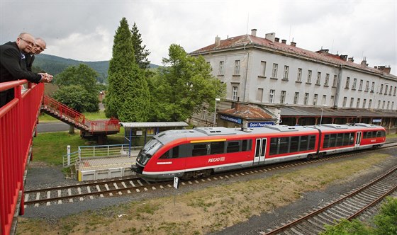 Zkušební jízda nové linky U28 na železniční trati Dolní Poustevna - Sebnitz se...
