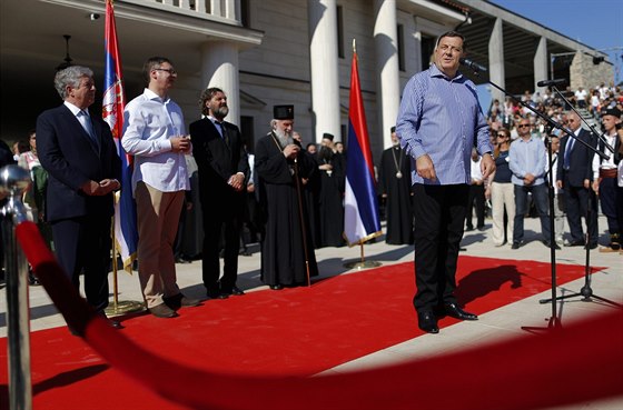 Prezident bosenské Republiky srbské Milorad Dodik bhem svého projevu ve Viegradu. (28. ervna 2014)